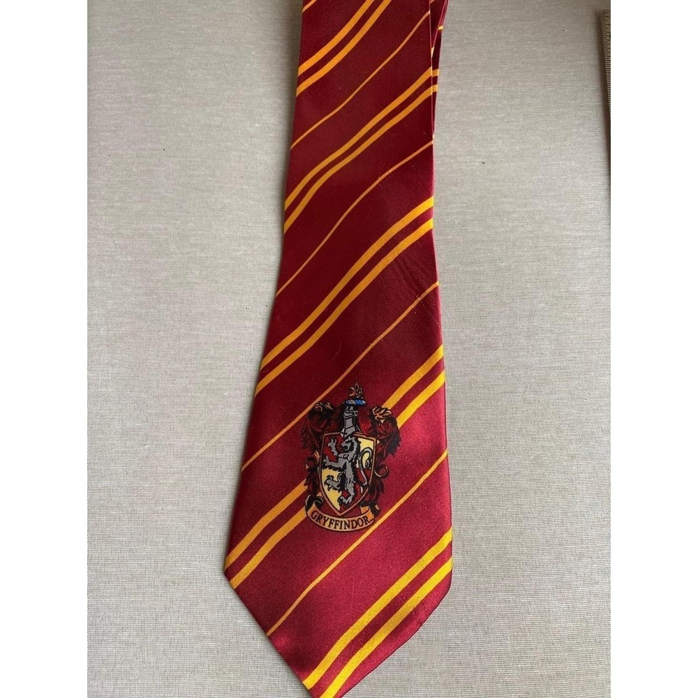 Harry Potter Suit Necktie Gryffindor Red OS Novelty Fandom Event Prep Neck